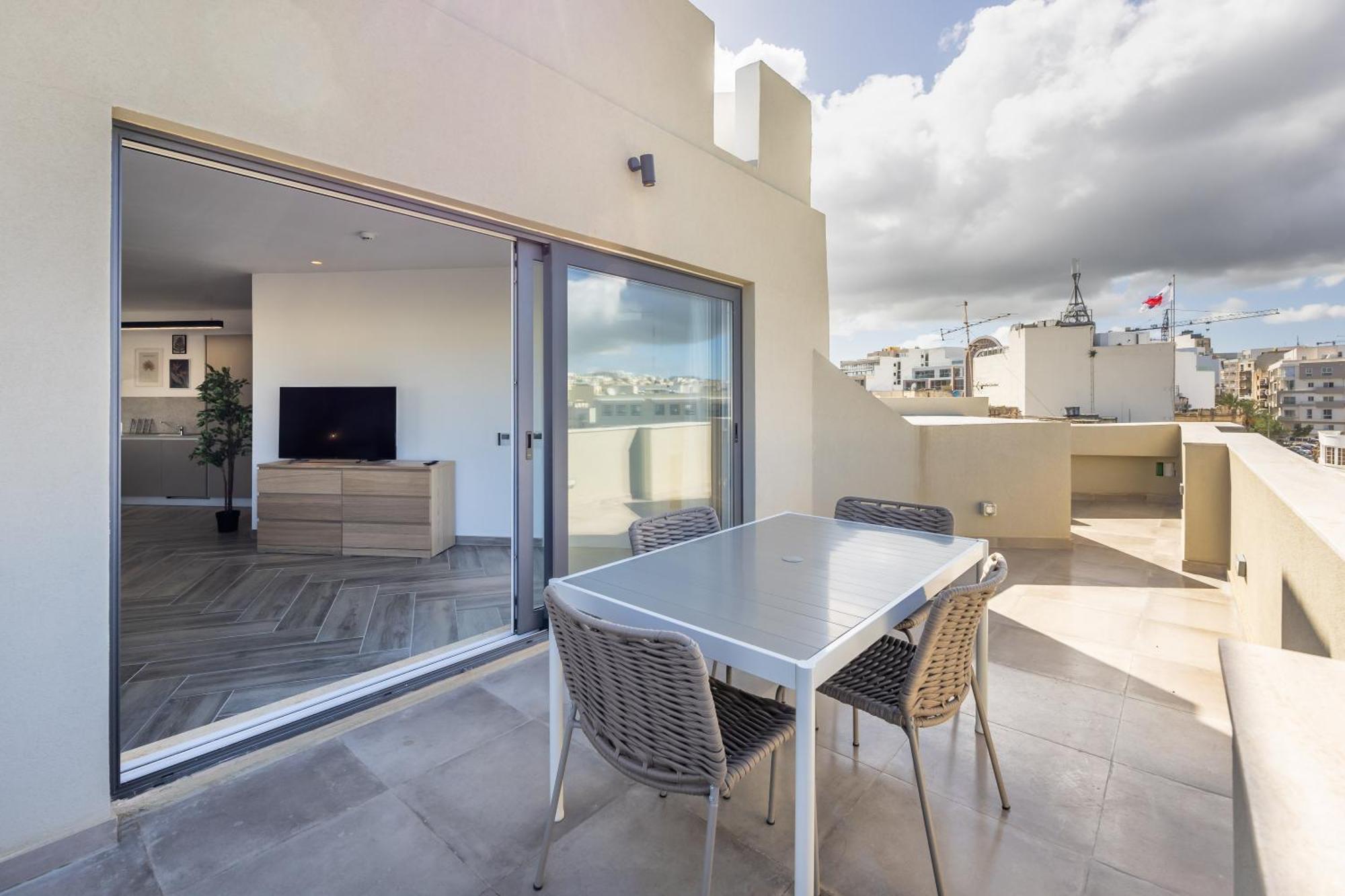 The Cube - Designer Finished Studio Penthouse By Sf Homes Gzira Exterior photo